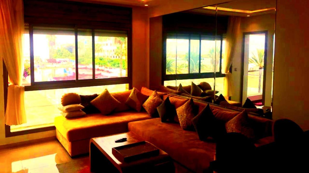 Bleu Host Asilah Apartment Екстериор снимка