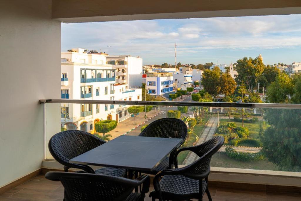 Bleu Host Asilah Apartment Екстериор снимка